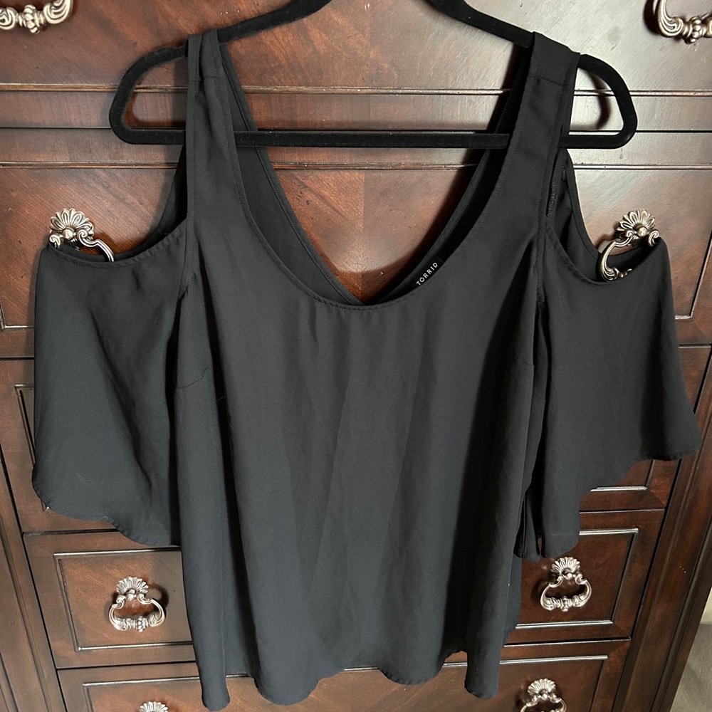 Torrid 2 Black Cold Shoulder Blouse